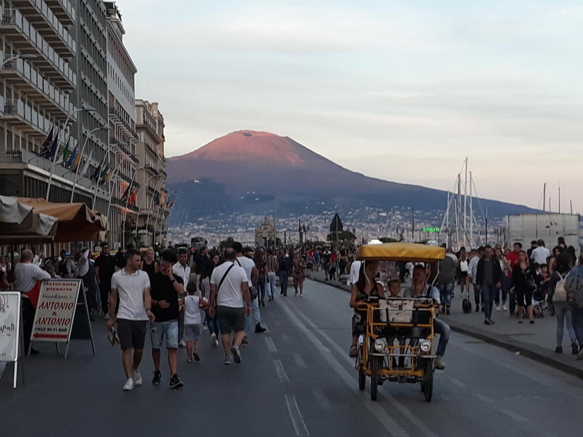La Mansarda Verde Napoli Esterno foto
